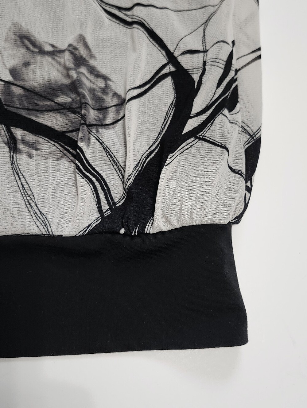 Ricki's L Abstract Floral Shirt Sleeve Top - Picture 11 of 14